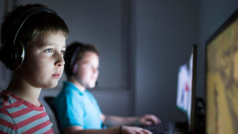 Featured Image – Setting Limits on the “Virtual” World Two young children playing video games